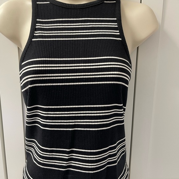 NWT - J. Crew New favorite tank in striped vintage, Medium - Picture 8 of 12